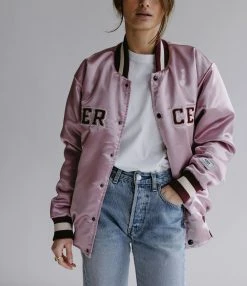 Offres 🔥 MERCER Veste Bomber Varsity Satin Rose 😍 -BOUTIQUE MARGAUX LONNBERG unnamed file 1048