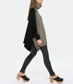 Meilleure vente ???? KUJTEN Poncho Ciara Smoking Cachemire Kaki Noir ???? 8 Meilleure vente ???? KUJTEN Poncho Ciara Smoking Cachemire Kaki Noir ???? -BOUTIQUE MARGAUX LONNBERG unnamed file 1266