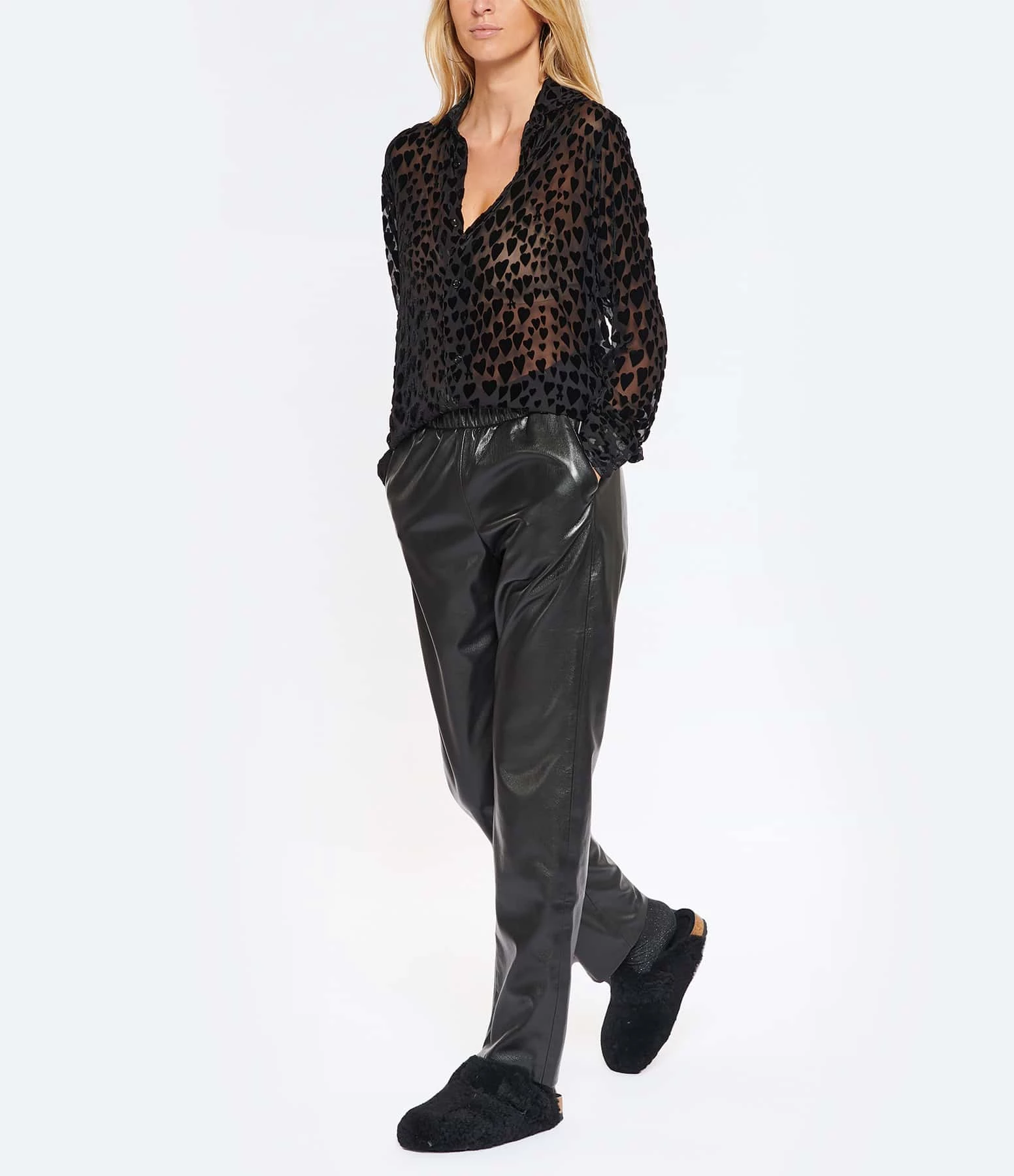 De gros ???? AMI PARIS Chemise Soie Cœurs Noir ???? 4 De gros ???? AMI PARIS Chemise Soie Cœurs Noir ???? – Image 4