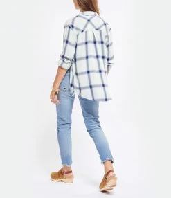 Acheter 💯 RAILS Chemise Hunter Blanc Marine 🤩 7 Acheter 💯 RAILS Chemise Hunter Blanc Marine 🤩 -BOUTIQUE MARGAUX LONNBERG unnamed file 1861