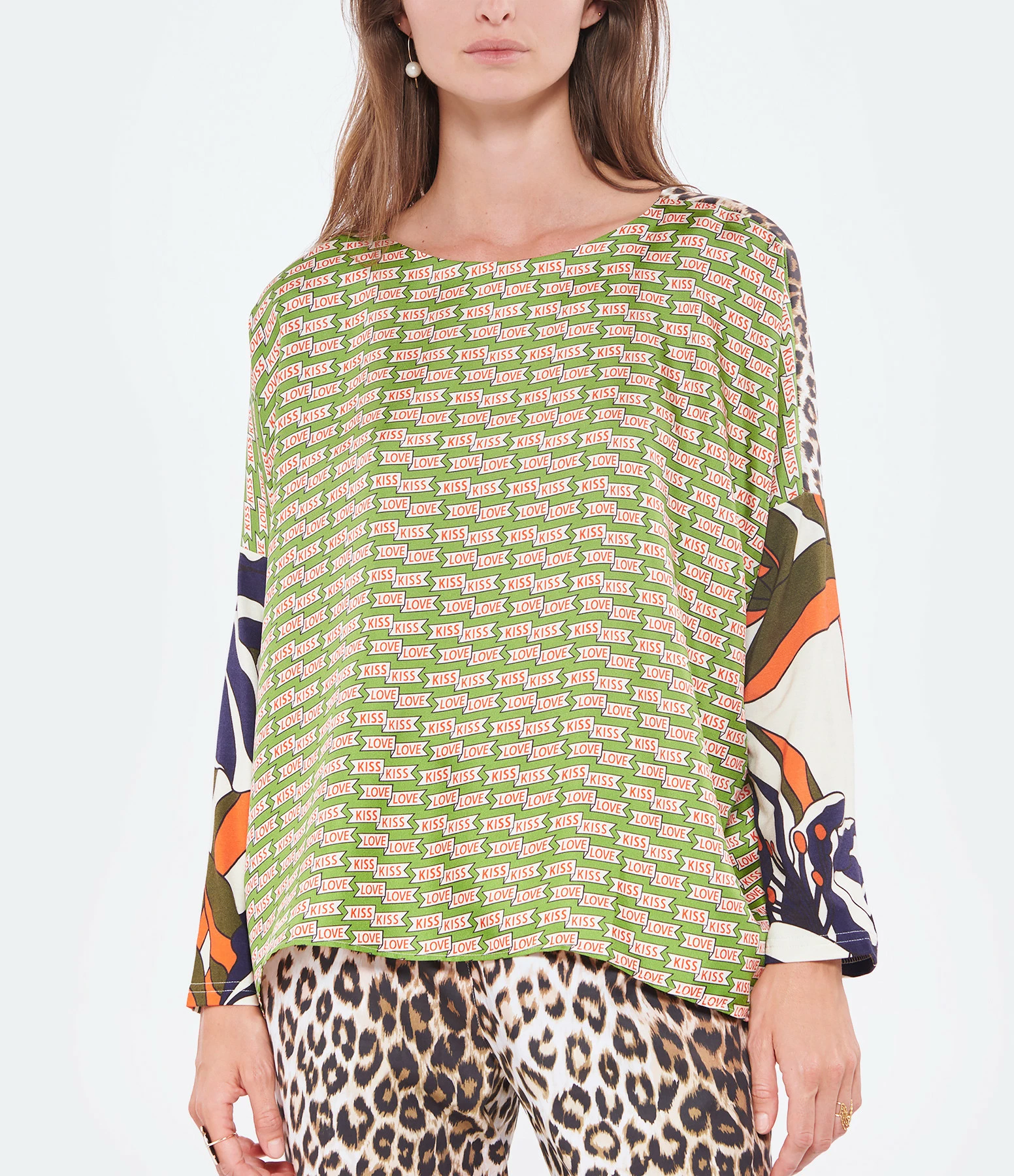 Vente flash ⌛ LA PRESTIC OUISTON Blouse Janine Soie Vert 😍 3 Vente flash ⌛ LA PRESTIC OUISTON Blouse Janine Soie Vert 😍 – Image 3