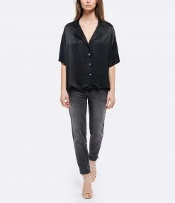 Remise 😍 JEANNE VOULAND Chemise Hella Satin Noir 👍 9 Remise 😍 JEANNE VOULAND Chemise Hella Satin Noir 👍 -BOUTIQUE MARGAUX LONNBERG unnamed file 2309