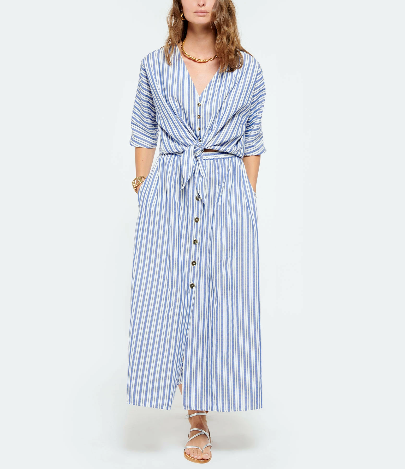 Meilleure affaire ✨ JEANNE VOULAND Blouse Rivage Nœud Coton Rayé Bleu Blanc 🌟 5 Meilleure affaire ✨ JEANNE VOULAND Blouse Rivage Nœud Coton Rayé Bleu Blanc 🌟 – Image 5