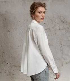 Offres 🌟 HANA SAN Chemise Masami Blanc 💯 12 Offres 🌟 HANA SAN Chemise Masami Blanc 💯 -BOUTIQUE MARGAUX LONNBERG unnamed file 2838