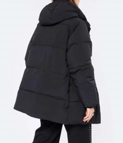 Top 10 🥰 Doudoune Guetty Recyclée Noir, Collaboration Pyrenex X Roseanna ⌛ -BOUTIQUE MARGAUX LONNBERG unnamed file 2871