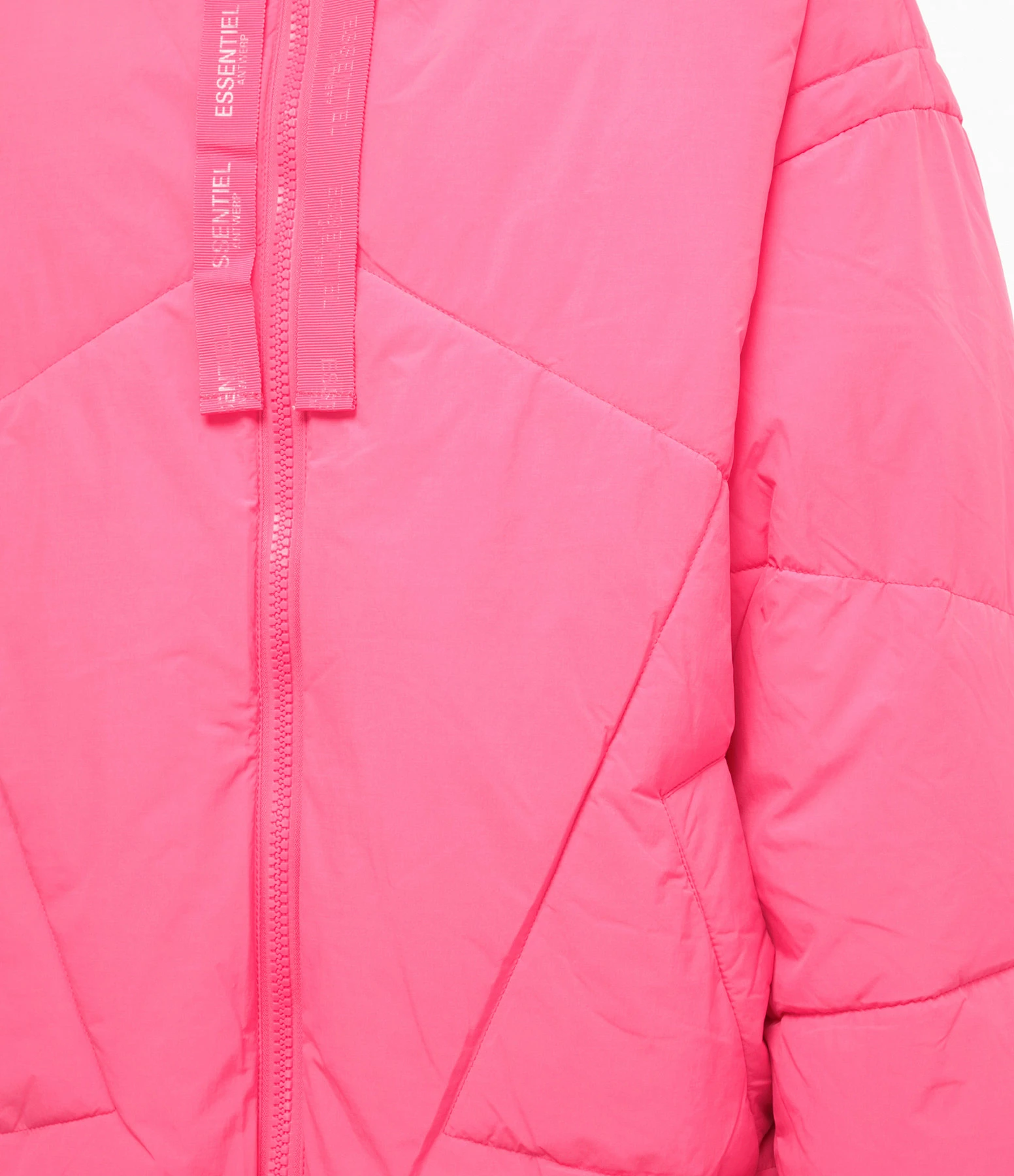 Vente flash 🥰 ESSENTIEL ANTWERP Doudoune Chameleon Recyclée Rose Fluo 😍 2 Vente flash 🥰 ESSENTIEL ANTWERP Doudoune Chameleon Recyclée Rose Fluo 😍 – Image 2