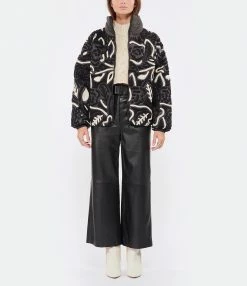 Meilleure vente ???? MII Doudoune Dora Broderie Imprimé Fleur Noir Blanc ❤️ 6 Meilleure vente ???? MII Doudoune Dora Broderie Imprimé Fleur Noir Blanc ❤️ -BOUTIQUE MARGAUX LONNBERG unnamed file 3010