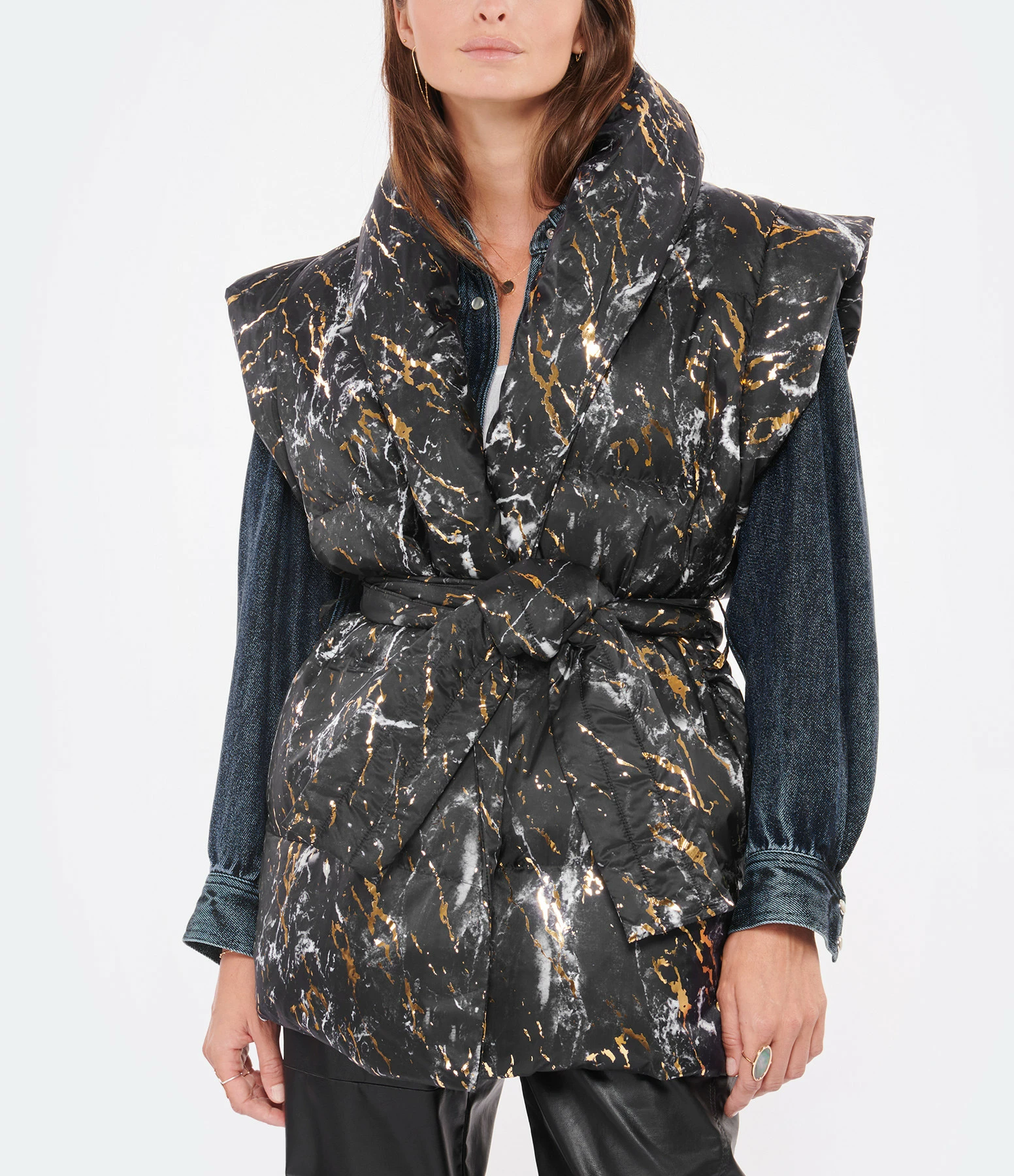 Budget 🎁 MES DEMOISELLES Doudoune Fine Sans Manches Meli Marbre Noir 😉 2 Budget 🎁 MES DEMOISELLES Doudoune Fine Sans Manches Meli Marbre Noir 😉 – Image 2