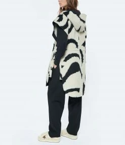 Sortie ⌛ IRO Manteau Sans Manches Morri Noir Blanc ⭐ -BOUTIQUE MARGAUX LONNBERG unnamed file 3366