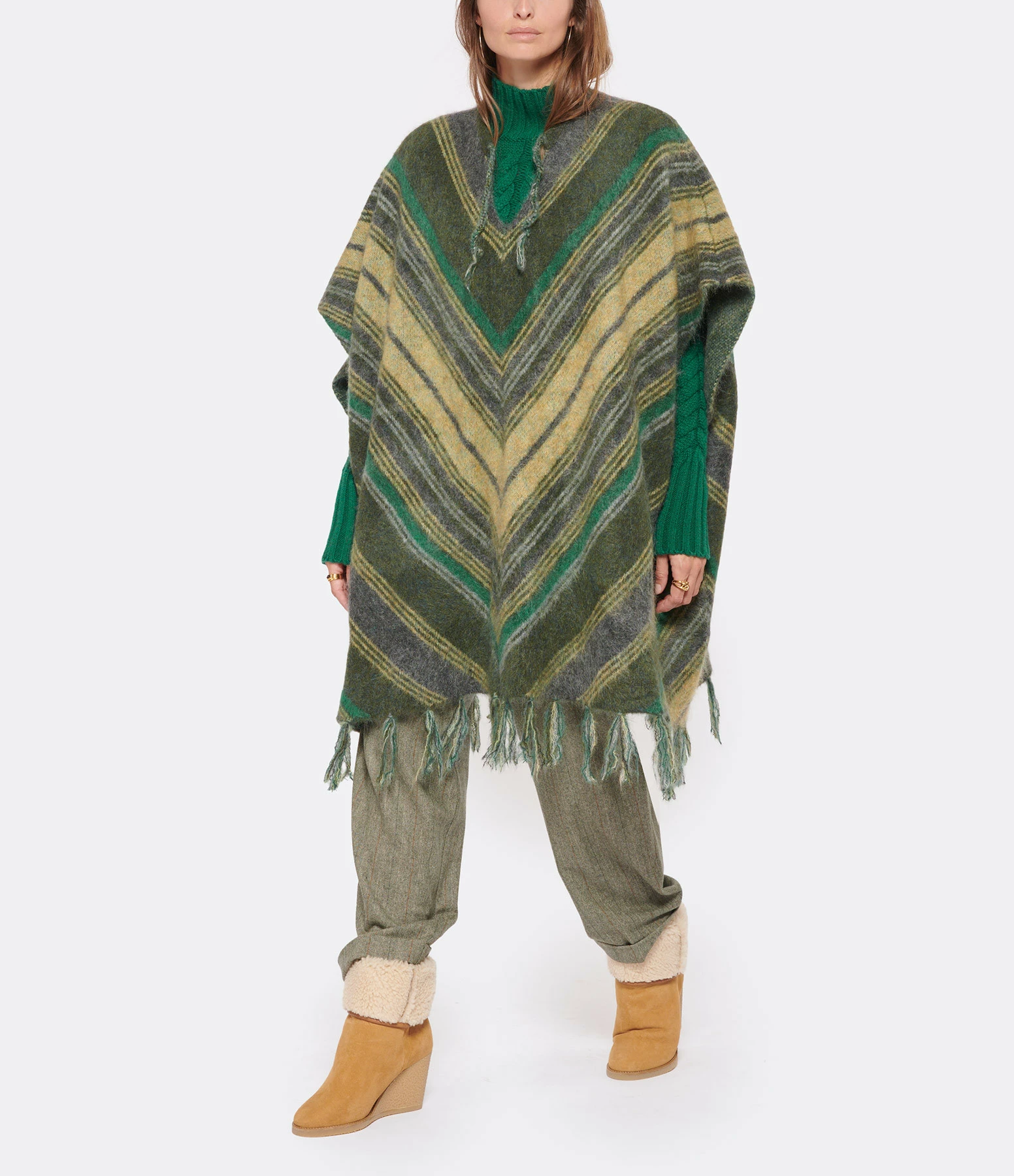 Les meilleures critiques de 😍 ANTIK BATIK Poncho Maya Mohair Vert ⭐ 2 Les meilleures critiques de 😍 ANTIK BATIK Poncho Maya Mohair Vert ⭐ – Image 2